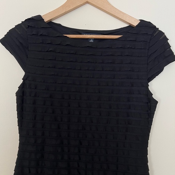 Banana Republic Womens Black Tiered Ruffle Dress Small Sheath Cocktail Stretch - Picture 4 of 15